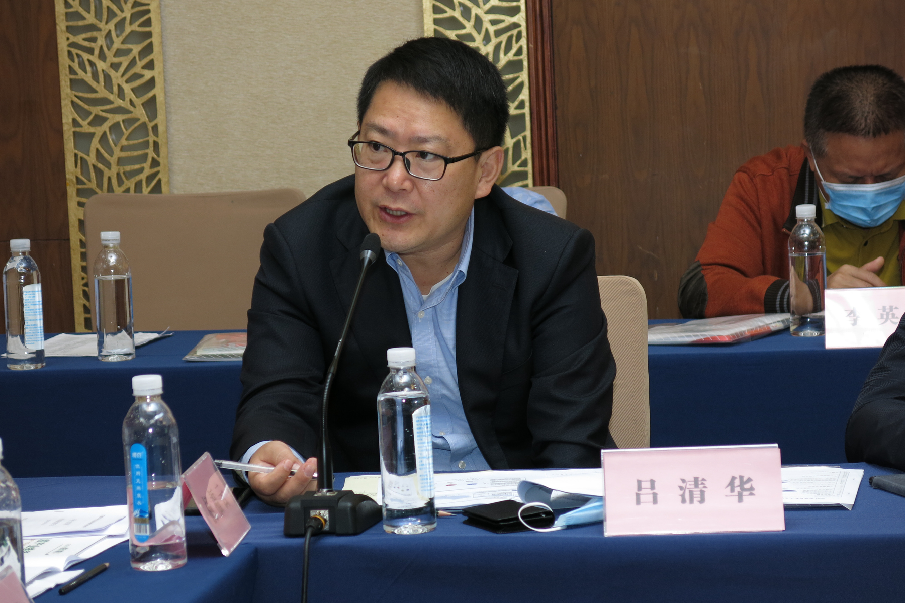 中胶协会长会暨三届八次常务理事会在青岛举行(图3)